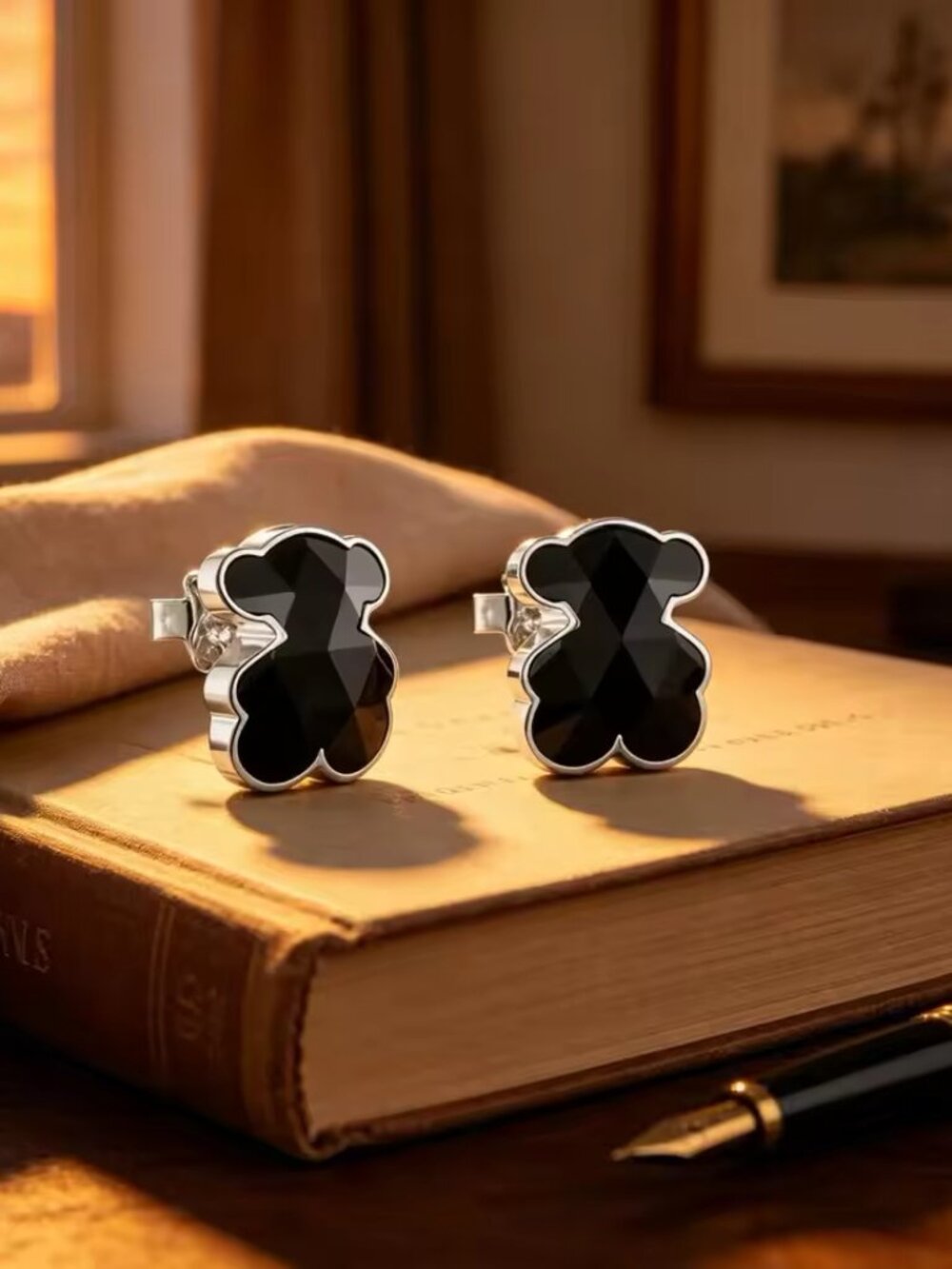 🚢 TOUS S925 Gold Overly Green Malachite Bear Mini Hoops Hinge Earrings
